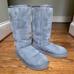 Ugg Women’s Classic Tall II Boot